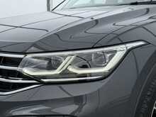 Volkswagen Tiguan TDI R-Line - U7332