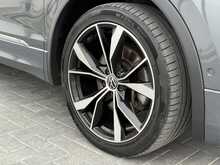 Volkswagen Tiguan TDI R-Line - U7332