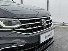 Volkswagen Tiguan TDI R-Line - U7332