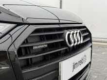 Audi A6 Avant TDI Black Edition - U7353
