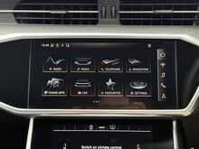 Audi A6 Avant TDI Black Edition - U7353