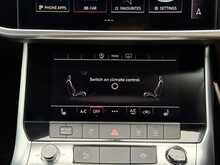 Audi A6 Avant TDI Black Edition - U7353