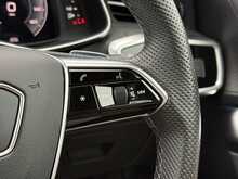 Audi A6 Avant TDI Black Edition - U7353