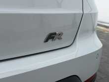 SEAT Arona TSI FR - U7355