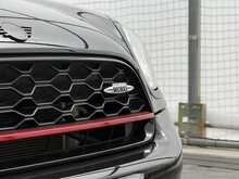 MINI Countryman John Cooper Works - U7358