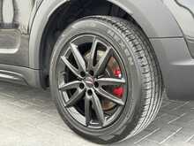 MINI Countryman John Cooper Works - U7358