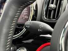 MINI Countryman John Cooper Works - U7358