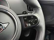 MINI Countryman John Cooper Works - U7358