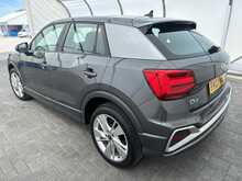 Audi Q2 TFSI CoD S line - U7364