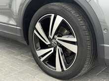 Volkswagen T-Roc TSI R-Line - U7368