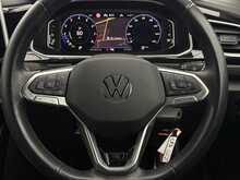 Volkswagen T-Roc TSI R-Line - U7368