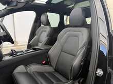 Volvo XC60 h T8 R-Design Pro - U7372