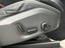 Volvo XC60 h T8 R-Design Pro - U7372