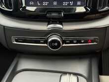 Volvo XC60 h T8 R-Design Pro - U7372