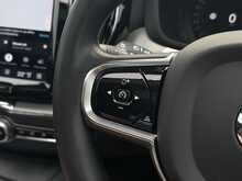 Volvo XC60 h T8 R-Design Pro - U7372