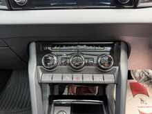Skoda Karoq TSI SportLine - U7377