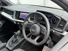 Audi A1 TFSI Black Edition - U7388