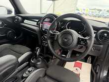 MINI Hatch Cooper Sport - U7390