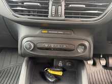 Ford Focus T EcoBoost MHEV ST-Line Edition - U7393