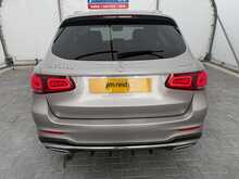 Mercedes-Benz GLC GLC300d AMG Line - U7399