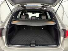 Mercedes-Benz GLC GLC300d AMG Line - U7399