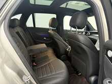 Mercedes-Benz GLC GLC300d AMG Line - U7399