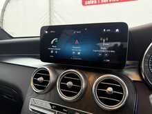 Mercedes-Benz GLC GLC300d AMG Line - U7399