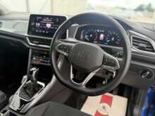 Volkswagen T-Roc TSI Style - U7401