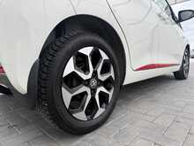 Toyota AYGO VVT-i x-trend - U7405