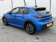 Peugeot 208 PureTech GT - U7407