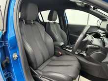 Peugeot 208 PureTech GT - U7407