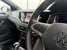 Volkswagen Taigo TSI R-Line - U7436