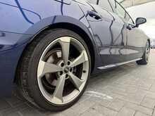 Audi A4 TDI Black Edition - U7452