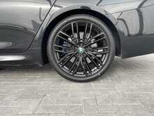 BMW 5 Series 520d MHT M Sport - U7470