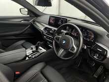 BMW 5 Series 520d MHT M Sport - U7470