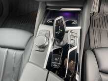 BMW 5 Series 520d MHT M Sport - U7470