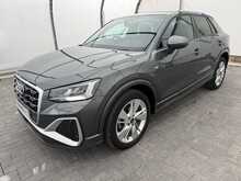 Audi Q2 TFSI CoD S line - U7471