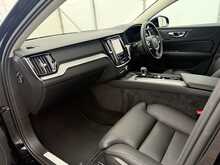 Volvo V60 B4 MHEV Ultra - U7473