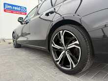 Volvo V60 B4 MHEV Ultra - U7473