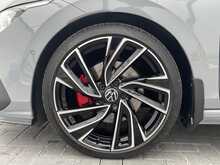 Volkswagen Golf TDI GTD - U7479