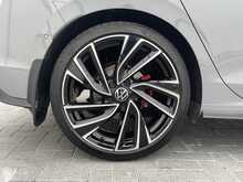 Volkswagen Golf TDI GTD - U7479
