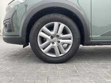 Dacia Sandero Stepway TCe Expression - U7512