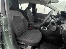 Dacia Sandero Stepway TCe Expression - U7512