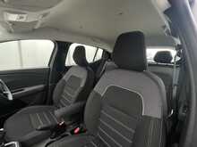 Dacia Sandero Stepway TCe Expression - U7512