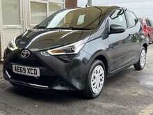 Toyota AYGO VVT-i x-play - U3218