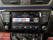 Skoda Superb TDI Laurin & Klement - U3241