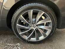 Skoda Superb TDI Laurin & Klement - U3241