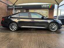 Skoda Superb TDI Laurin & Klement - U3241