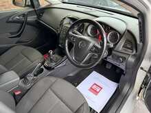 Vauxhall Astra CDTi ecoFLEX SRi - U3242