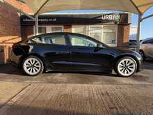 Tesla Model 3  - U3245